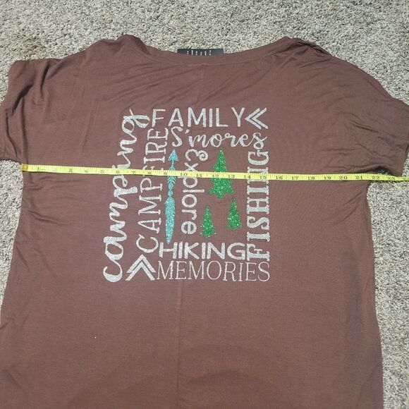 Klotho Women's Burgundy Solid Stretch V-Neck Short Sleeve T-Shirt Size Large NWT - Picture 13 of 15